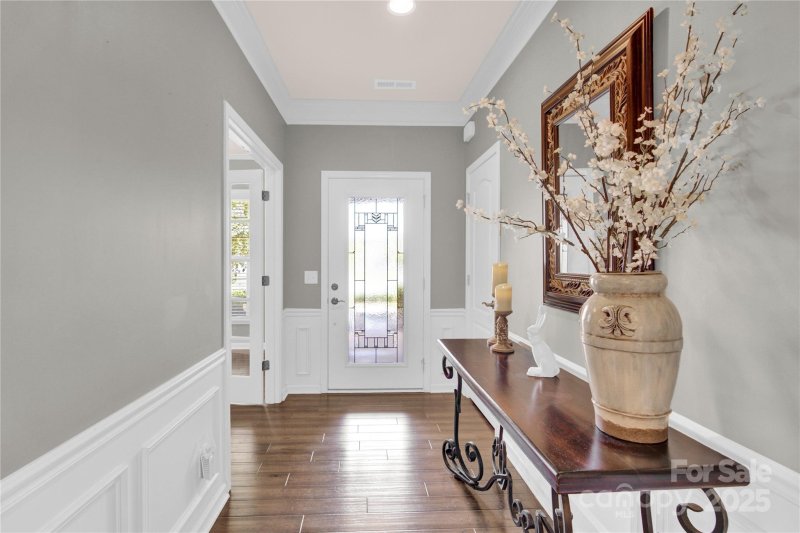 Property image 4 of 637 Birchway Drive in Carolina Orchards, Fort Mill, SC 29715