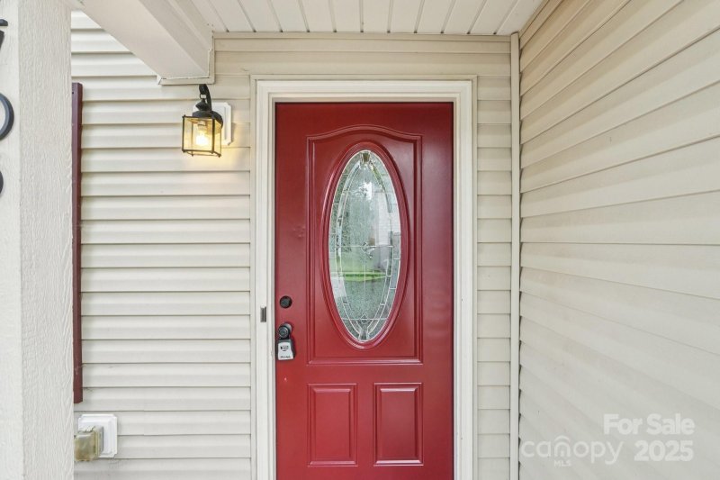 Property image 4 at 2703 Bramble Ridge Court, Charlotte, NC 28215