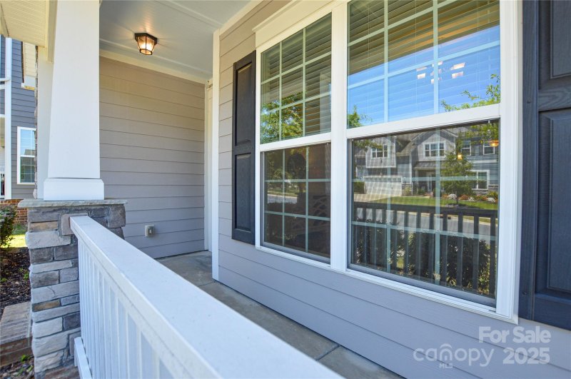 Property image 5 of 6096 Cloverdale Drive in Cameron Creek, Fort Mill, SC 29708