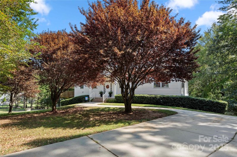 Property image 4 of 3728 Messina Road in Lake Wylie, Clover, SC 29710