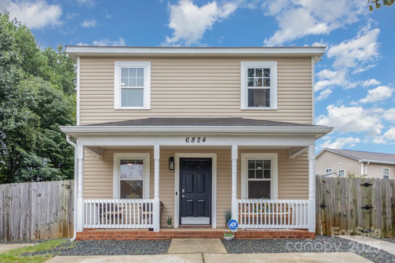 Property image 2 at 6824 Aerial Court, Charlotte, NC 28213