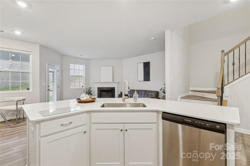 Property image 4 of 6011 Chelsea Oaks Ridge in Windhaven, Tega Cay, SC 29708
