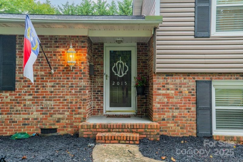Property image 3 at 2015 Pamela Street, Gastonia, NC 28054