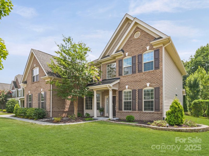 Property image 3 of 9639 Estridge Lane in Wellington Chase, Concord, NC 28027