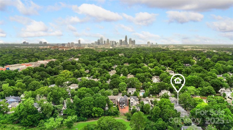 Property image 3 at 2608 Laburnum Avenue, Charlotte, NC 28205