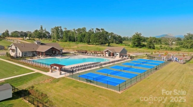 Property image 3 of 20 Salers Road in Tap Root Farms, Fletcher, NC 28732