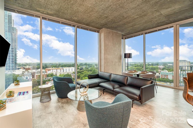 Property image 2 at 210 N Church Street, Charlotte, NC 28202