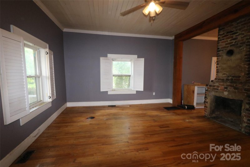 Property image 2 at 334 D Street, Lincolnton, NC 28092