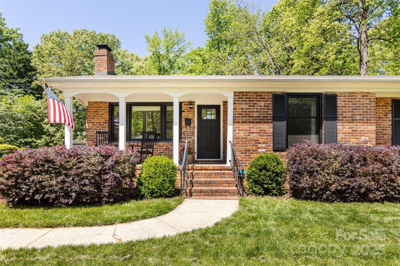 Property image 2 at 5418 Seacroft Road, Charlotte, NC 28210