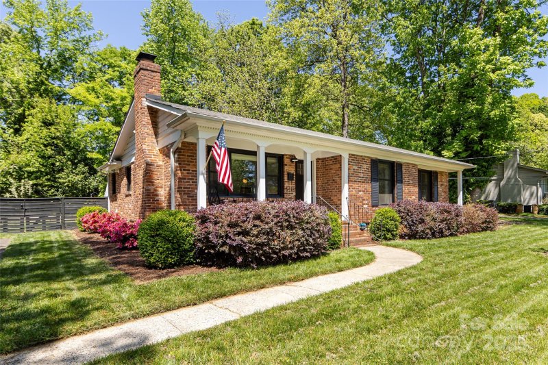 Property image 3 at 5418 Seacroft Road, Charlotte, NC 28210