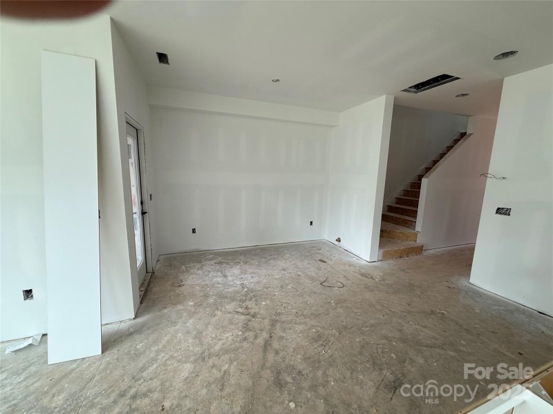 Property image 5 of 2735 And 2739 Primrose Avenue in Spencer Park, Charlotte, NC 28208