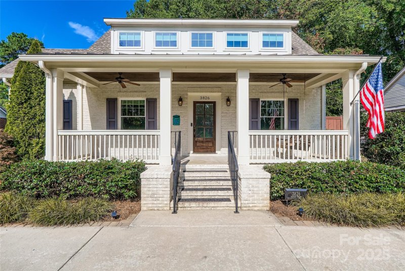 Property image 4 at 3826 Haven Drive, Charlotte, NC 28209