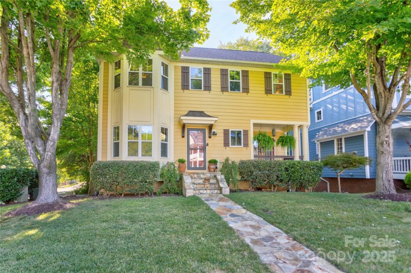 Afton Village, Concord Community