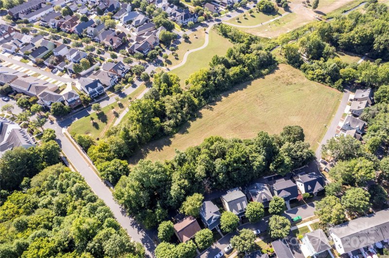 Property image 2 of 5505 Yorke Street in Afton Village, Concord, NC 28027