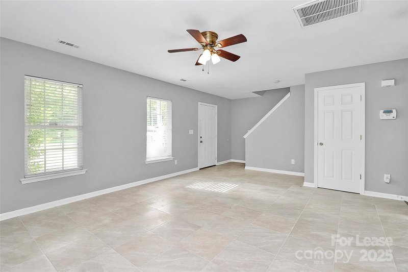Property image 3 of 5750 Laborde Avenue in Henderson Oaks, Charlotte, NC 28269