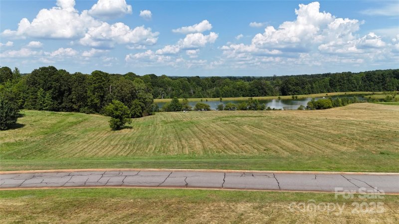 Property image 5 at 4607 Mirror Lake Drive, Catawba, NC 28609