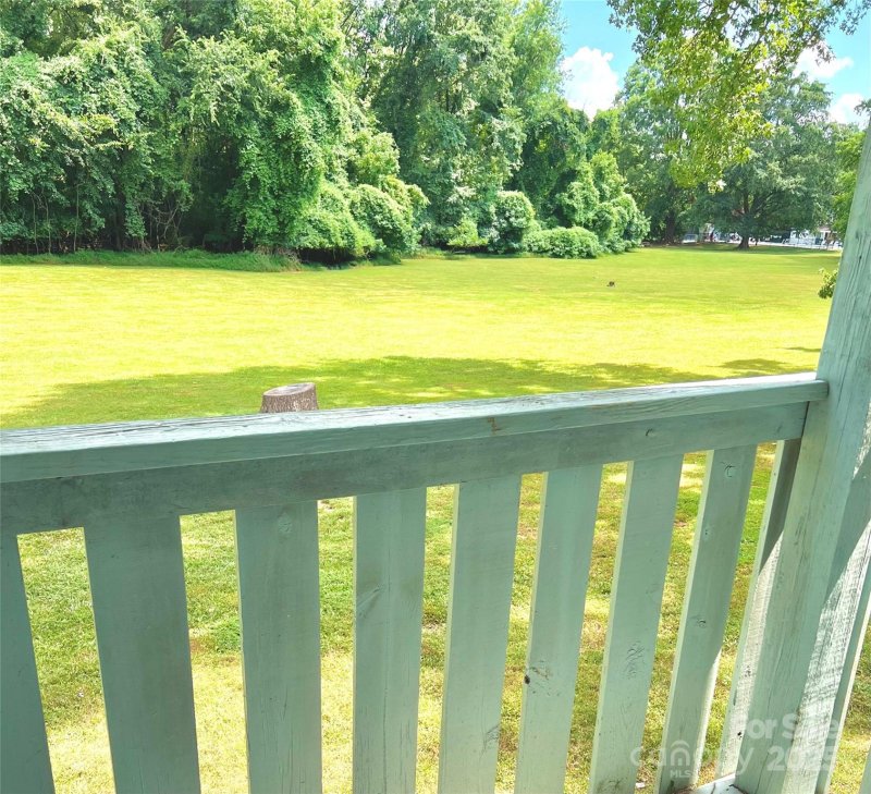 Property image 4 of 2014 Countrymens Court in Sharon Lakes, Charlotte, NC 28210