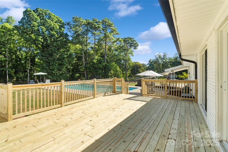 Property image 5 at 984 Meadow Lakes Road, Rock Hill, SC 29732