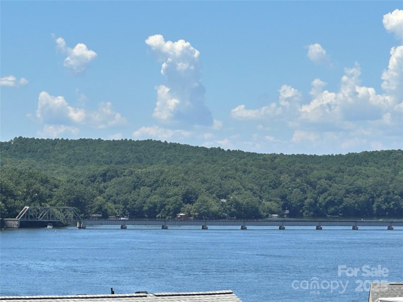 Property image 5 of 133 Lake View Drive in Badin Shores Resort, New London, NC 28127