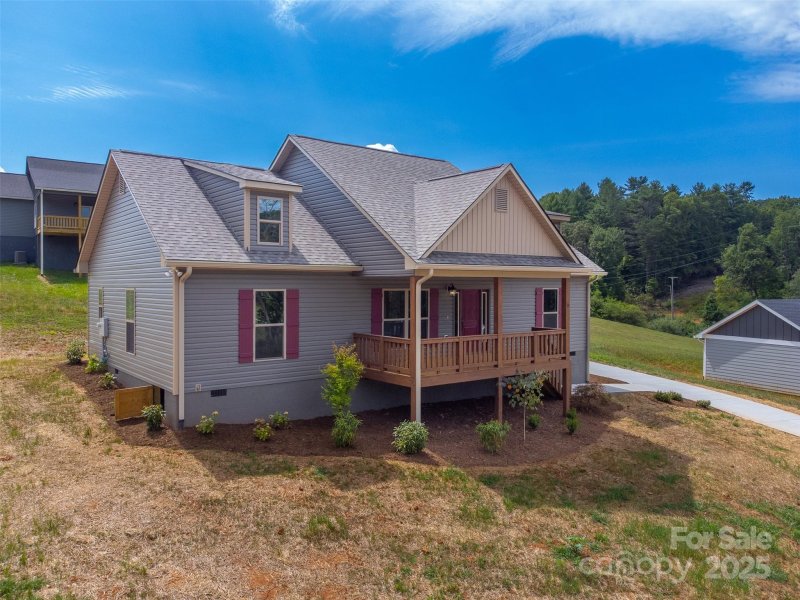 Property image 3 at 34 Kingston Street, Franklin, NC 28734