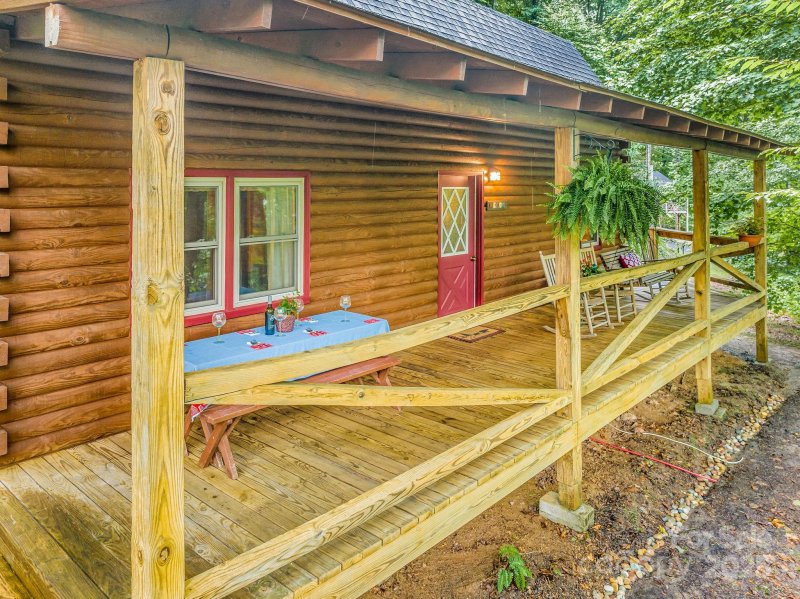 Property image 3 of 51 Spruce Street in Wild Acres, Maggie Valley, NC 28751