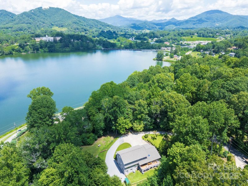 Property image 2 at 200 Crescent Drive, Lake Junaluska, NC 28745