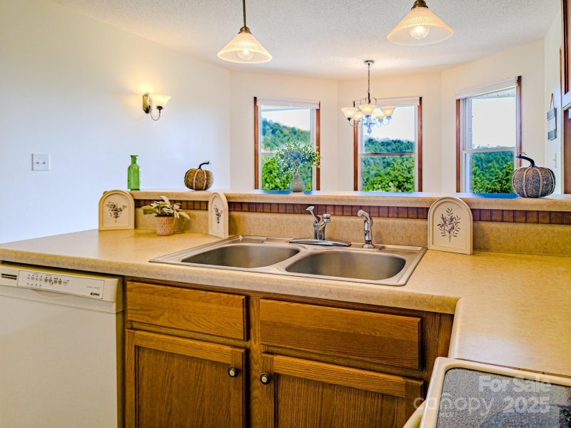 Property image 4 of 485 Mountain Lookout Drive in Golden Valley Estates, Bostic, NC 28018