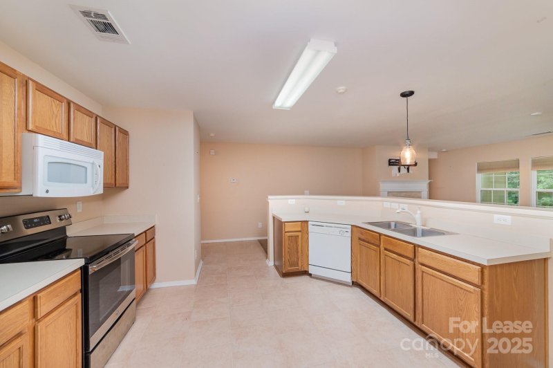 Property image 5 at 12428 Lanier Islands Circle, Charlotte, NC 28273