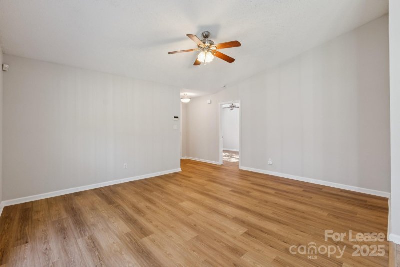 Property image 3 at 5237 Timbertop Lane, Charlotte, NC 28215