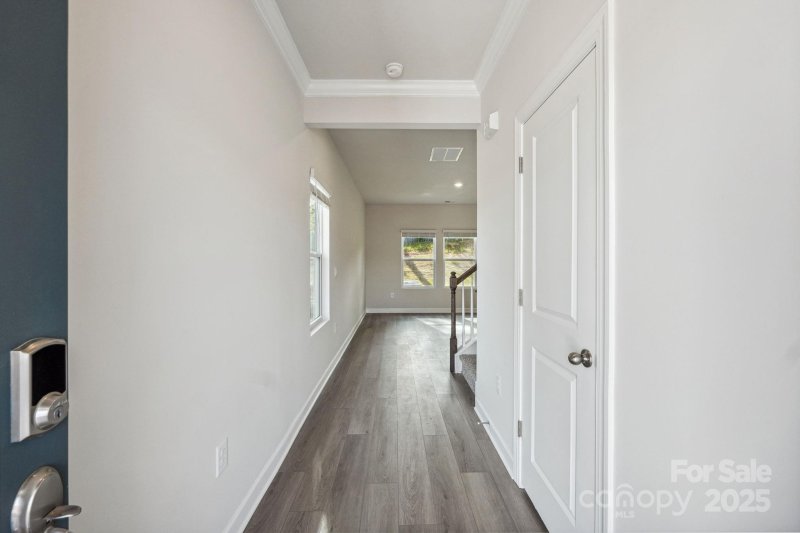 Property image 2 of 301 Alden Court in Seattle Crossing, Shelby, NC 28152