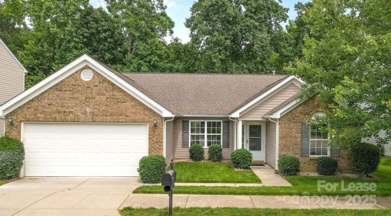 3008 Cornflower Lane