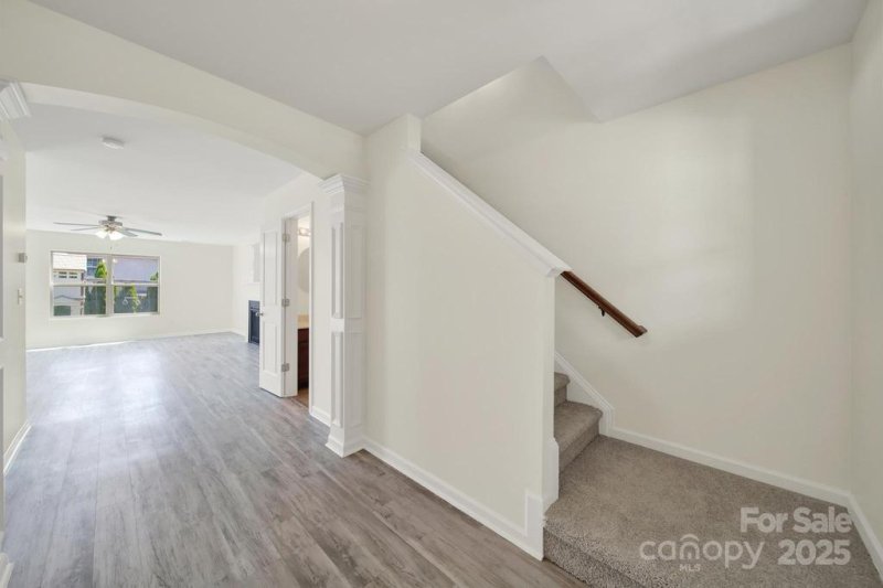 Property image 2 at 125 Karlstad Lane, Mooresville, NC 28115