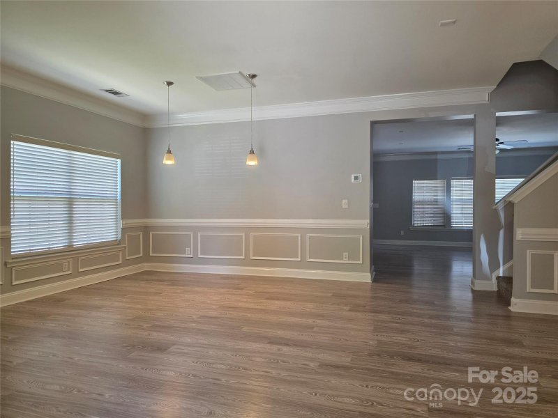 Property image 3 at 11016 Kinnairds Street, Charlotte, NC 28278