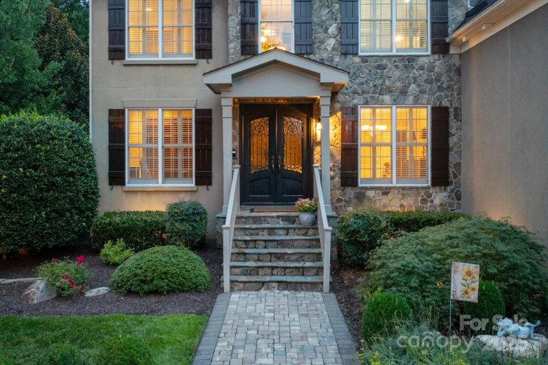 Property image 3 at 5016 Groves Edge Lane, Waxhaw, NC 28173