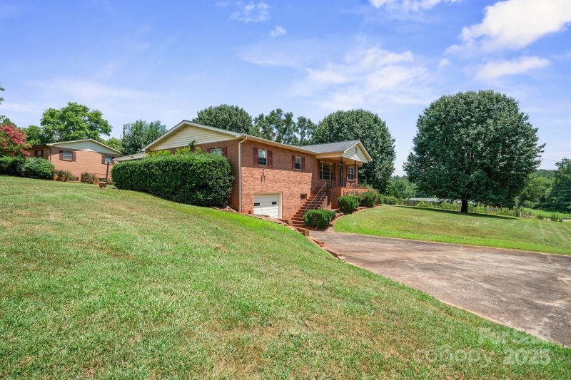 Property image 5 at 307 Brentwood Road, Morganton, NC 28655