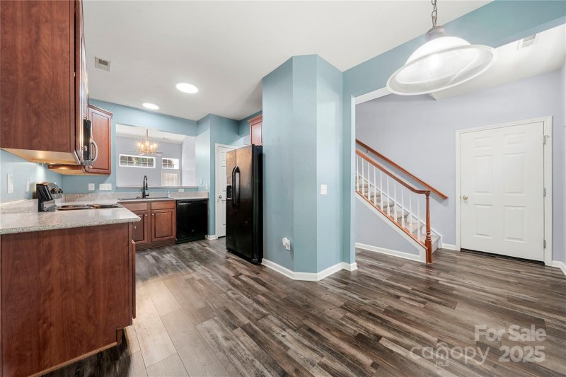 Property image 5 at 1883 Lookout Lane, Gastonia, NC 28054