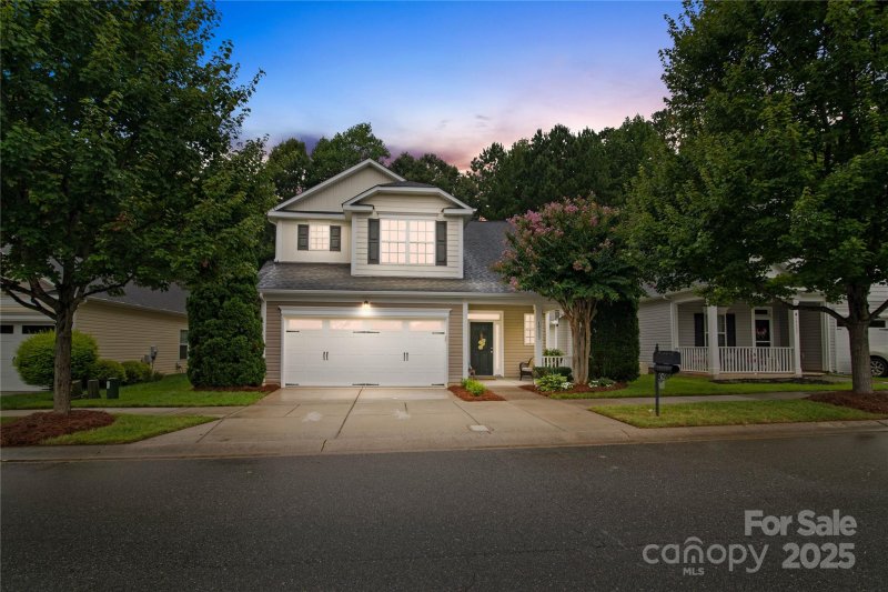 Property image 2 at 19333 Pocono Lane, Cornelius, NC 28031