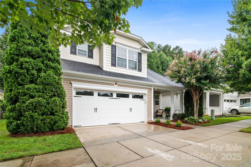 Property image 3 at 19333 Pocono Lane, Cornelius, NC 28031