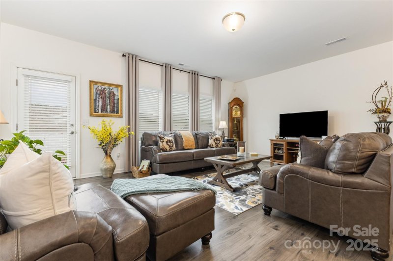 Property image 3 of 749 Alexander Commons Drive in Alexander Commons, Monroe, NC 28112