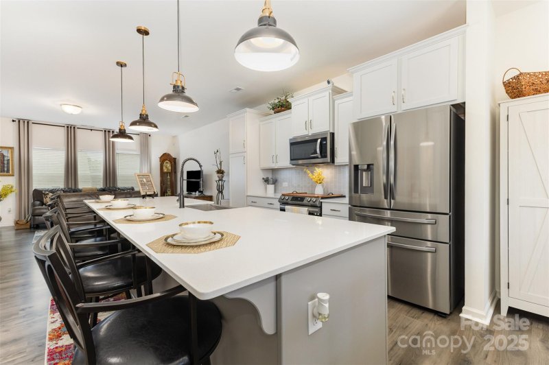 Property image 4 of 749 Alexander Commons Drive in Alexander Commons, Monroe, NC 28112