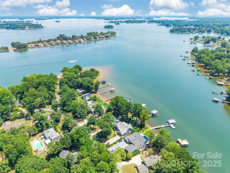 Property image 2 at 4168 Lake Shore Road, Denver, NC 28037