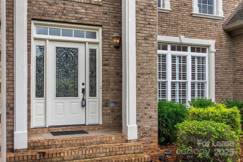 Property image 2 at 334 Stone Cliff Lane, Clover, SC 29710