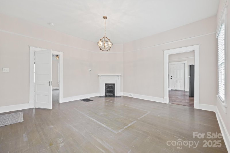 Property image 4 of 18 Montford Avenue in Aragon Baldwin Mills, Rock Hill, SC 29730