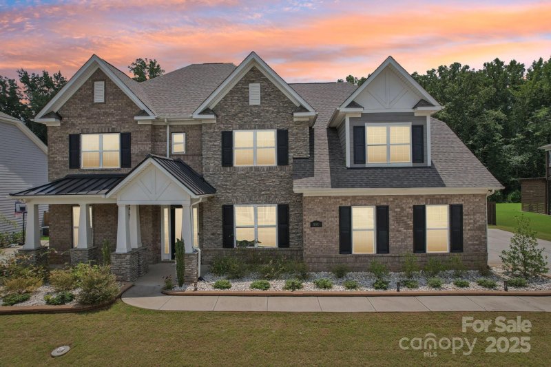 809 Brown Creek Drive