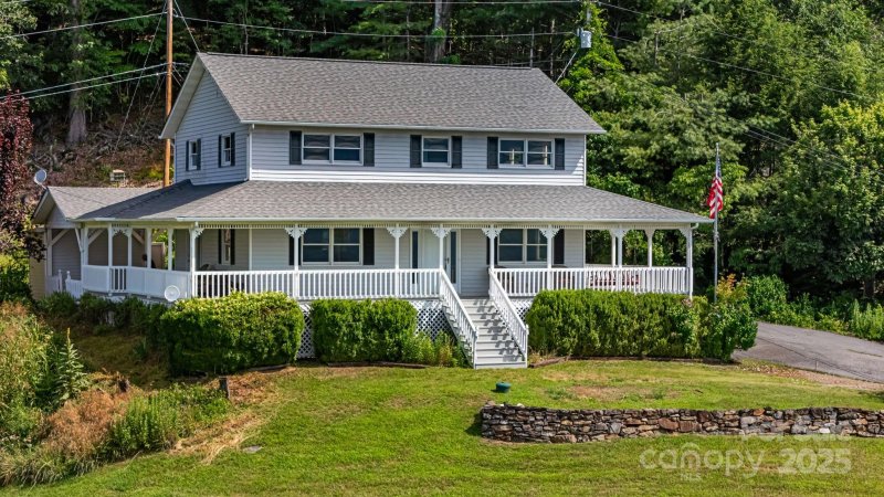 Wheeler Hills, Burnsville Community