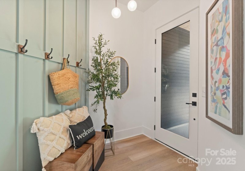 Property image 3 of 2010 St John Street in Lincoln Heights, Charlotte, NC 28216