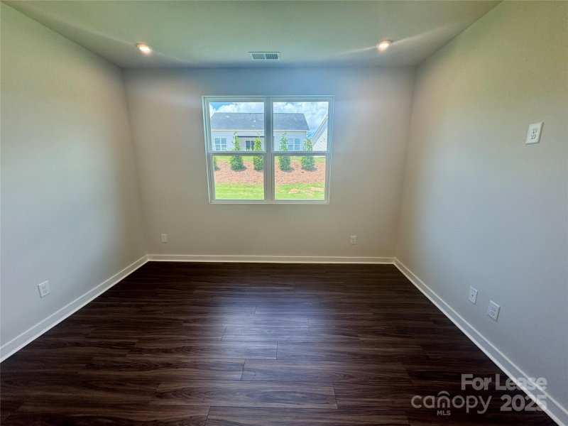 Property image 5 at 9417 Munsing Drive, Charlotte, NC 28269