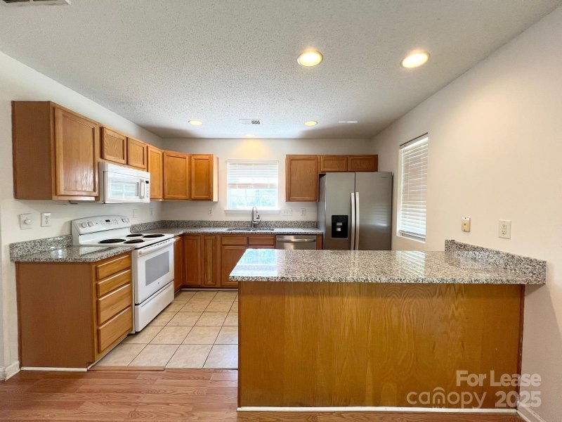 Property image 3 of 12237 Hood Bend Court in Bennington Place, Charlotte, NC 28273