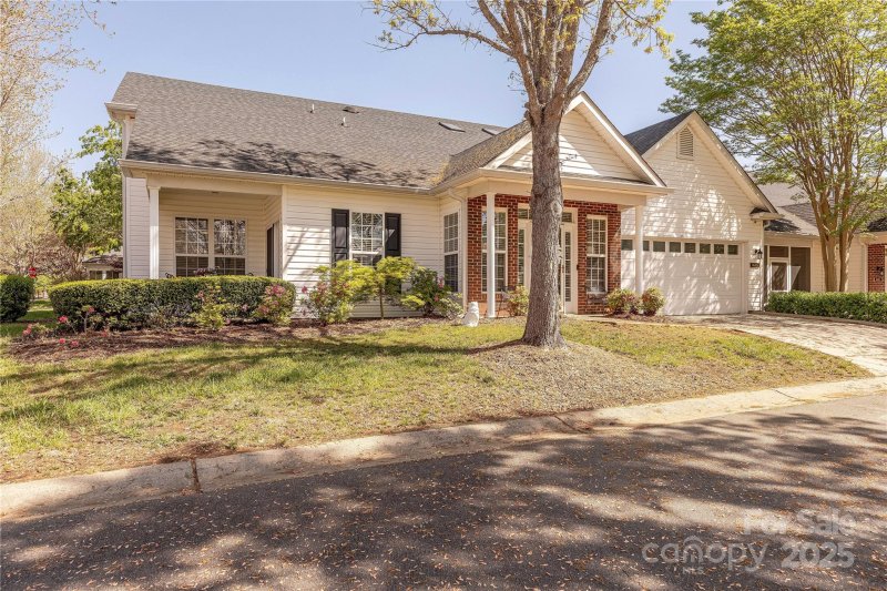 Property image 2 of 8603 Bookwalter Court in Southbrook, Charlotte, NC 28277