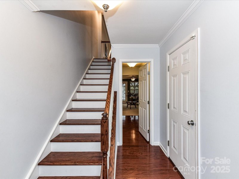 Property image 3 of 7745 Jackson Pond Drive in Ayrsley, Charlotte, NC 28273